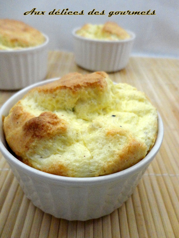 Aux délices des gourmets: SOUFFLÉ AU FROMAGE INRATABLE