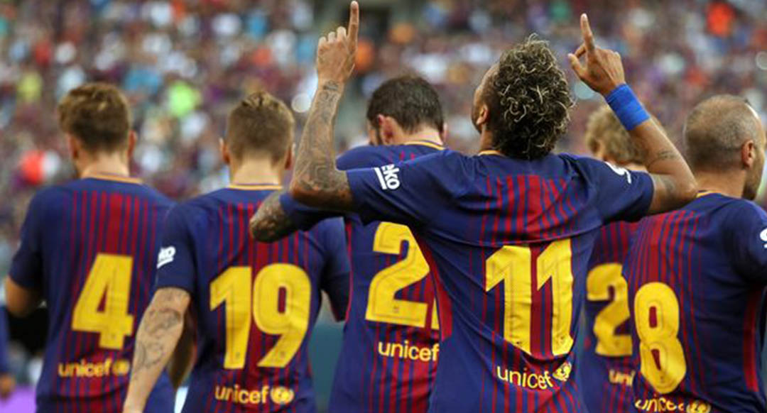New FC Barcelona Home Kit + Numbers - On-Pitch Debut - Footy Headlines
