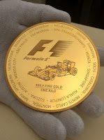 f1 hellenic fan club - Το ολόχρυσο κέρμα της Formula1 που κοστίζει...