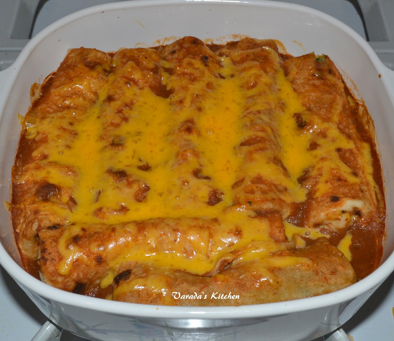 Spinach Enchiladas in Red Sauce