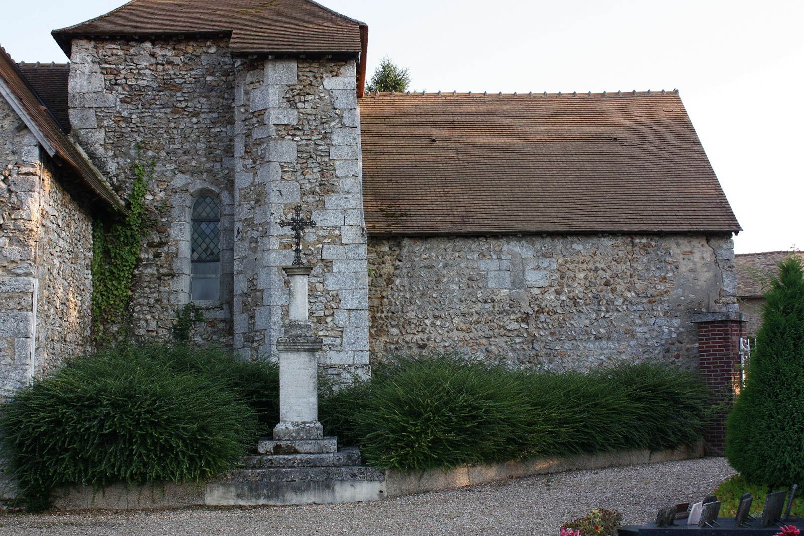 Atlas roman VillezsousBailleul Eglise SaintPhilibert (27)