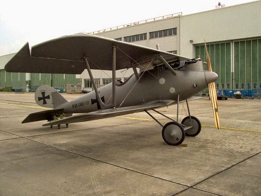 Albatros d ш 1/32. Pfalz d iii replica. самолëт пфальц е. асшепс самолеты первой мировой войны. самолёты пфальц.