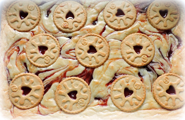 Jammie Dodger White Chocolate Blondies