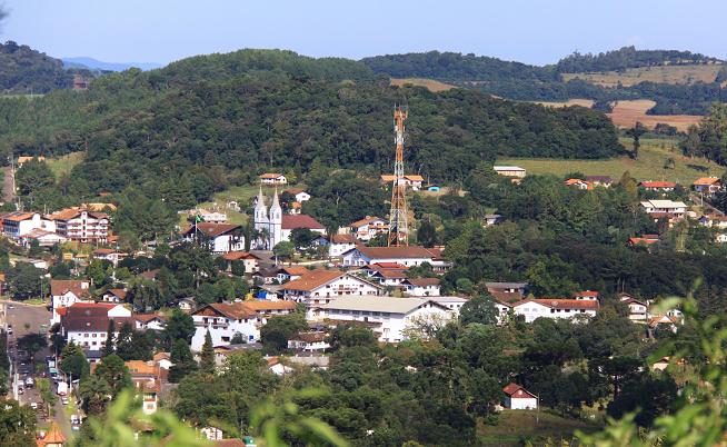 Viajando Linda Treze Tílias