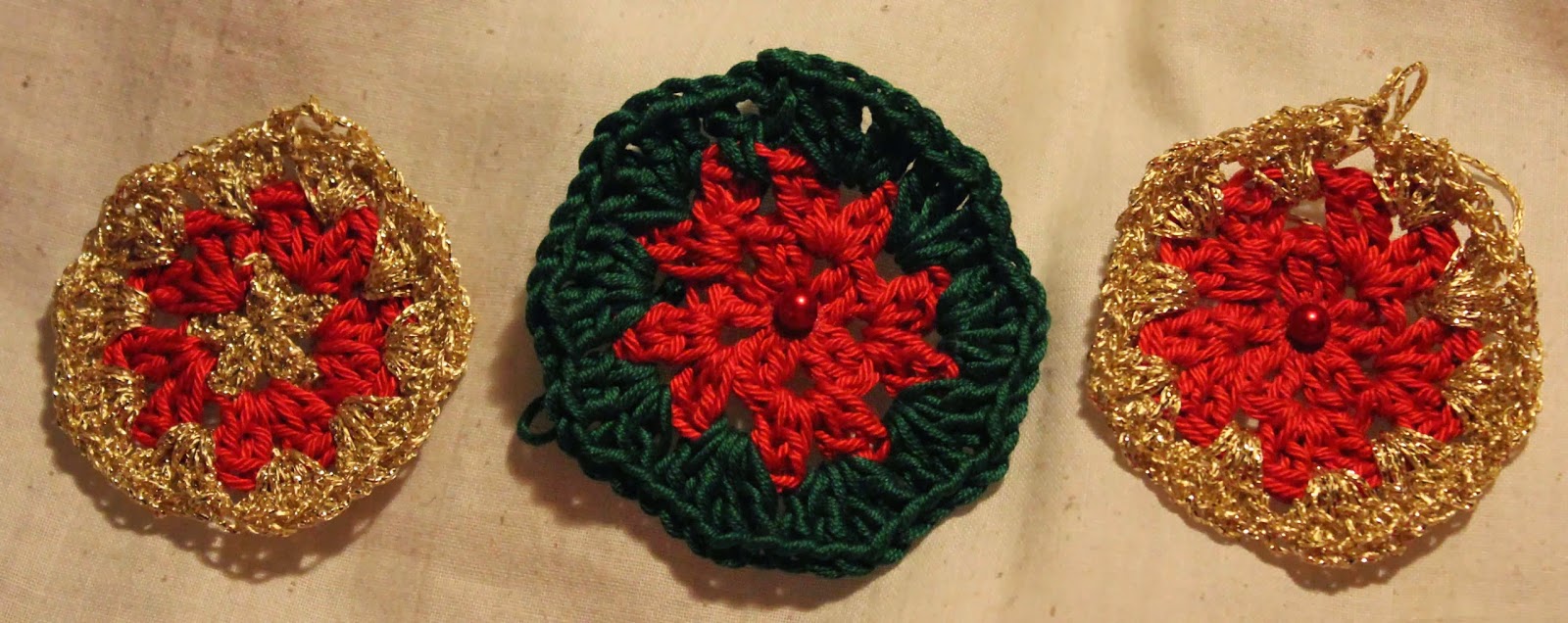 Mammas Rutor Virkade juldekorationer