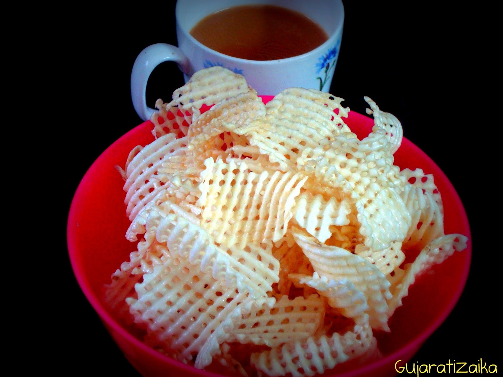 Gujarati Zaika Potato Wafers Home made potato wafers recipe