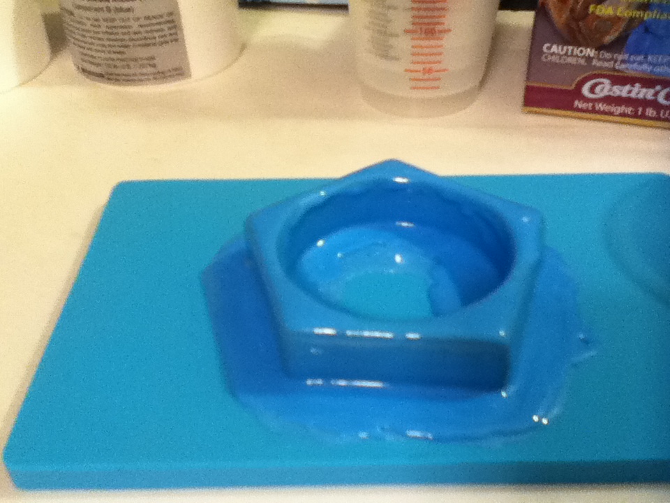 Resin Jewelry How to make a blanket mold with EasyMold Silicone Rubber