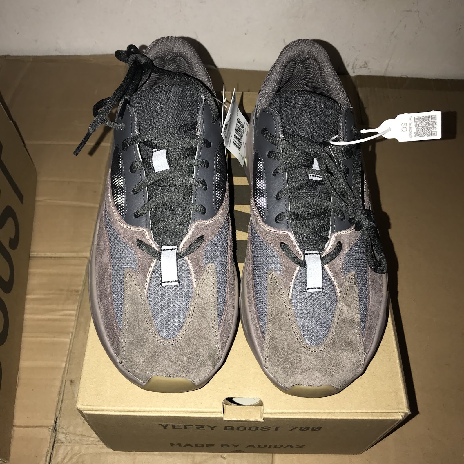 yeezy 700 mauve 3m