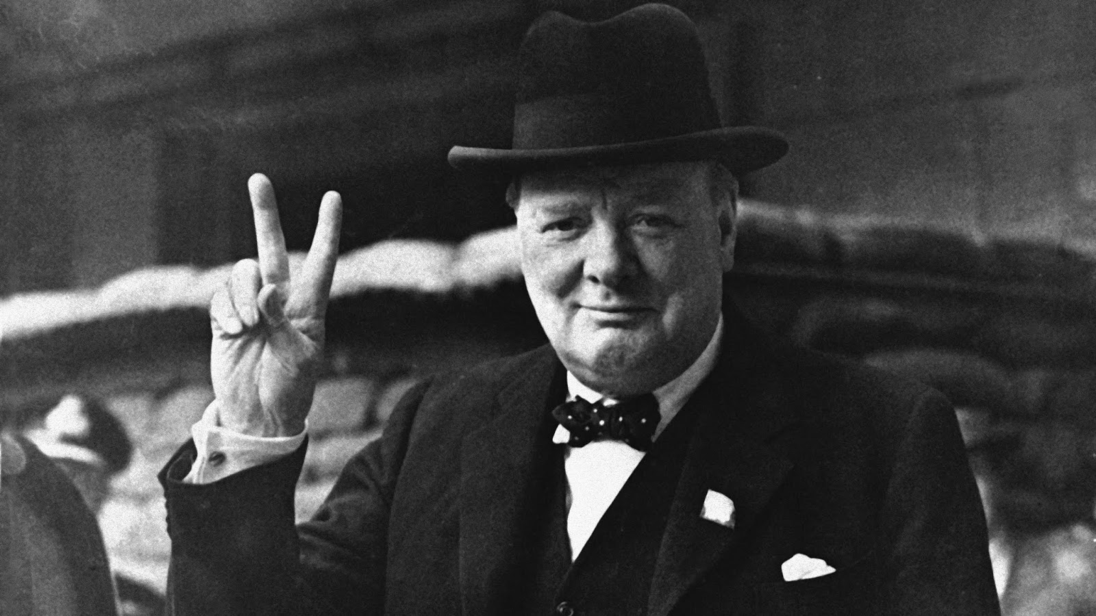 Тяжелые времена черчилль. Уинстон Черчилль. Уинстон Черчилль премьер-министр Великобритании. Уинстон Черчилль фото. Уинстон Черчилль (1940-2010).