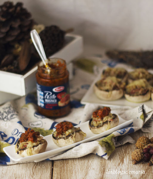 Champiñones rellenos con pesto de tomates secos