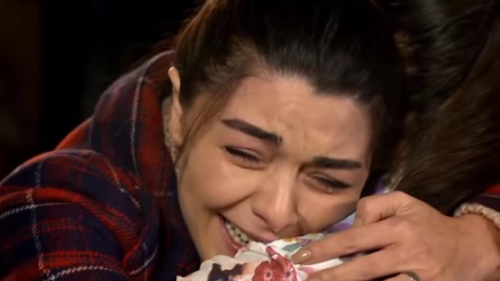 Elif odcinek 504: Kryzys w małżeństwie Selima i Zeynep! Melek i Yusuf zostają zamknięci w szwalni! [Streszczenie + Zdjęcia]