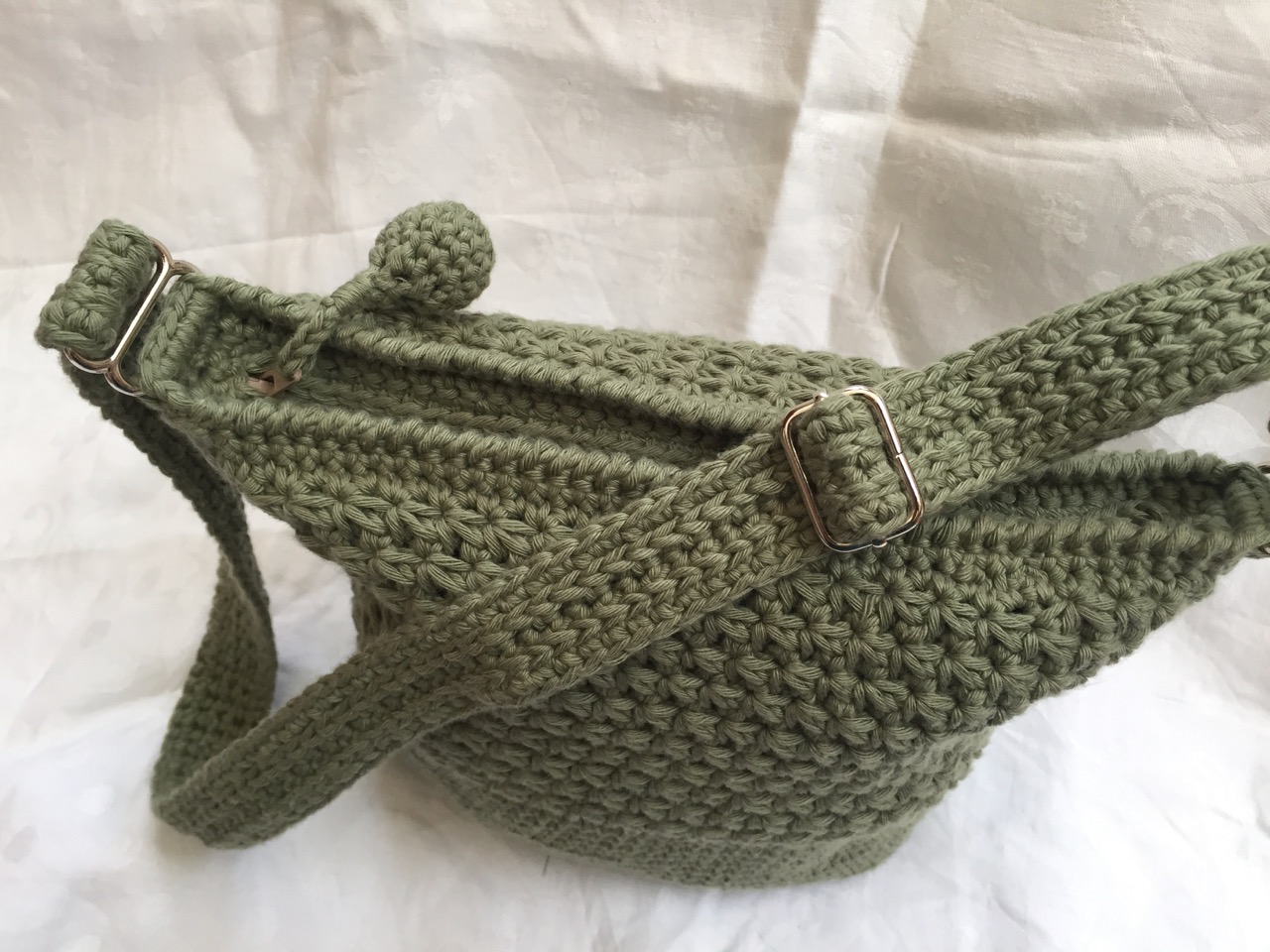 Le Blog de Frivole: Little Crochet Bag - Take Two
