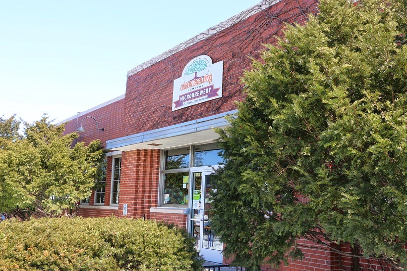 Michigan Exposures Gaming at the Corner Brewery