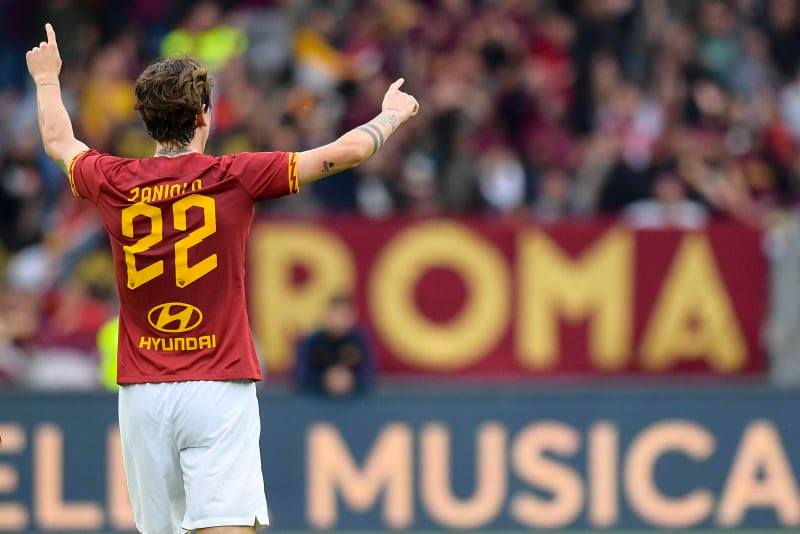 Nicolo Zaniolo Dan Nomor Punggung Warisan Francesco Totti Roma Kita