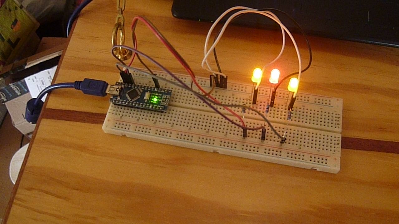 Arduino Model Railroading – Simulated Flickering Fire – Circuit Crush
