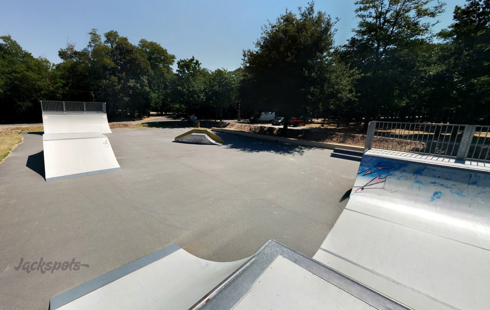 Le skatepark d'Etaules Jackspots