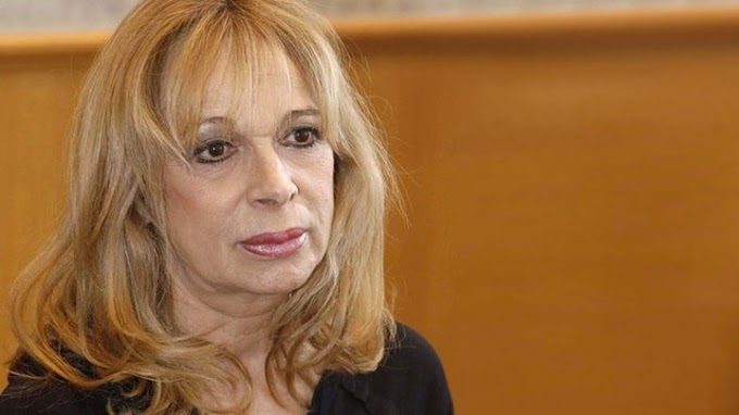 Στο νοσοκομείο η Άννα Φόνσου - Λιποθύμησε κατά τη διάρκεια παράστασης