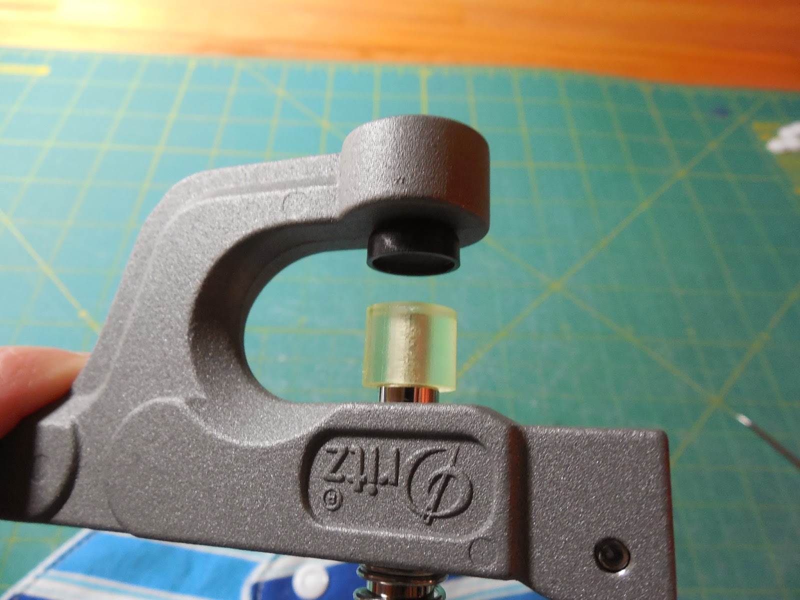 Tanderwen Quilts Babyville Boutique Snap Pliers review