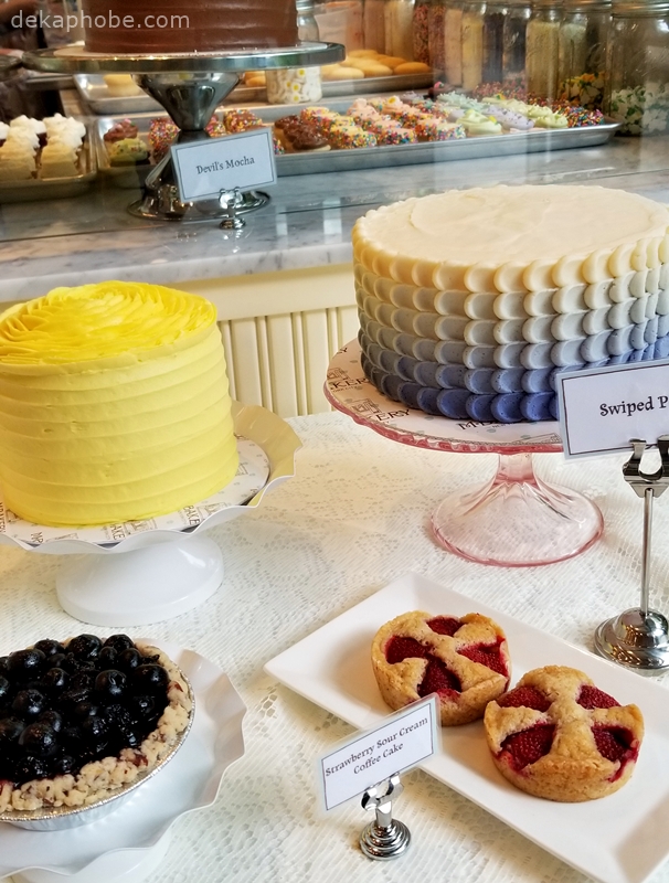 Magnolia Bakery Opens in Manila as M Bakery MagnoliaBakeryManila MBakery