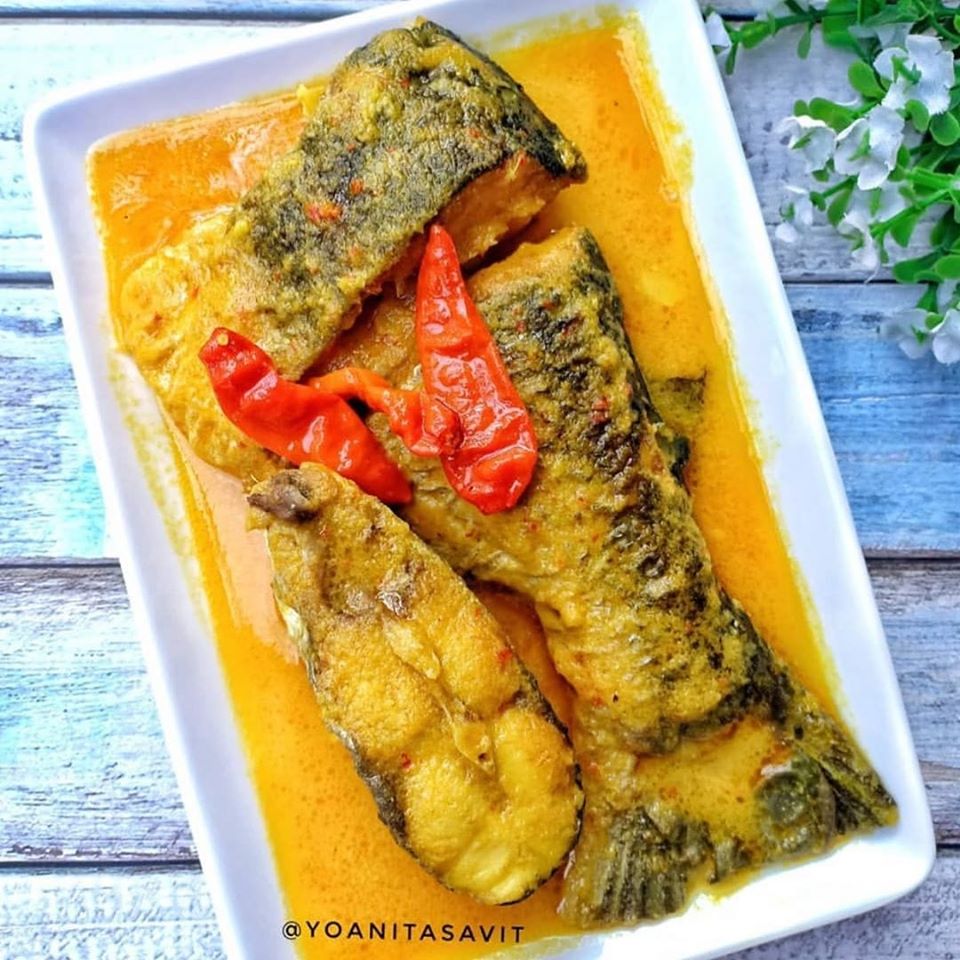 Ikan Patin Bumbu Kuning