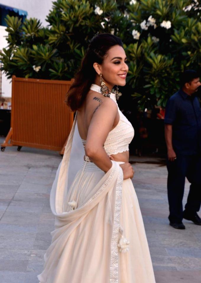 Hot Actress Swara Bhaskar Seen In White Lehenga Choli At A Media  Interaction - Actress Doodles