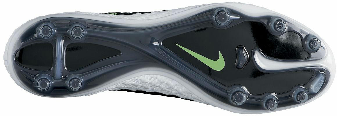 nike hypervenom black and white indoor