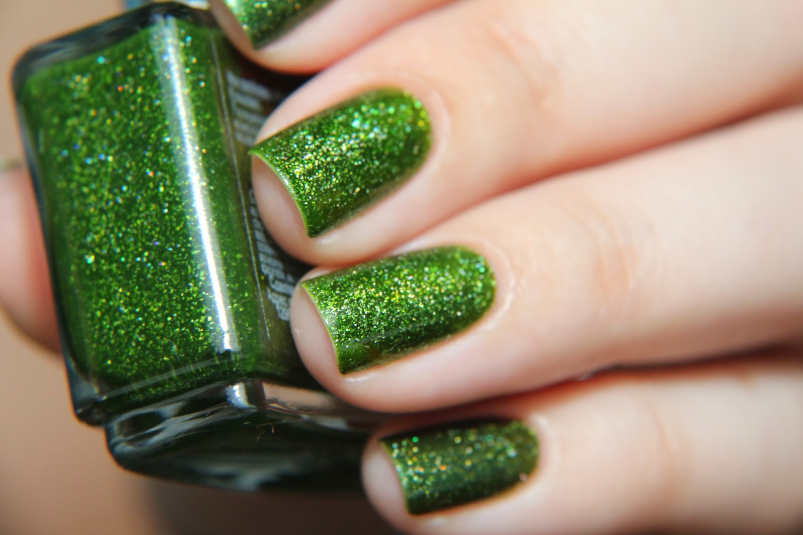 Идеи маникюра пошагово. Рисунки на ногтях пошагово. Дизайны маникюра для новичков. Гель лаки гранд. Не сложнве рисунки на ногтях.