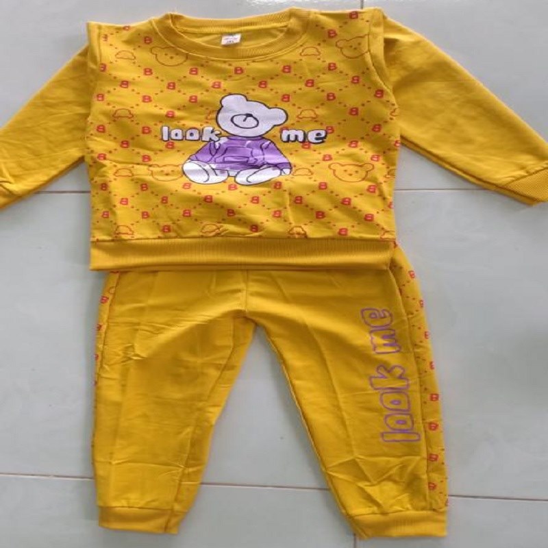 Bộ gấu vàng size nhỡ