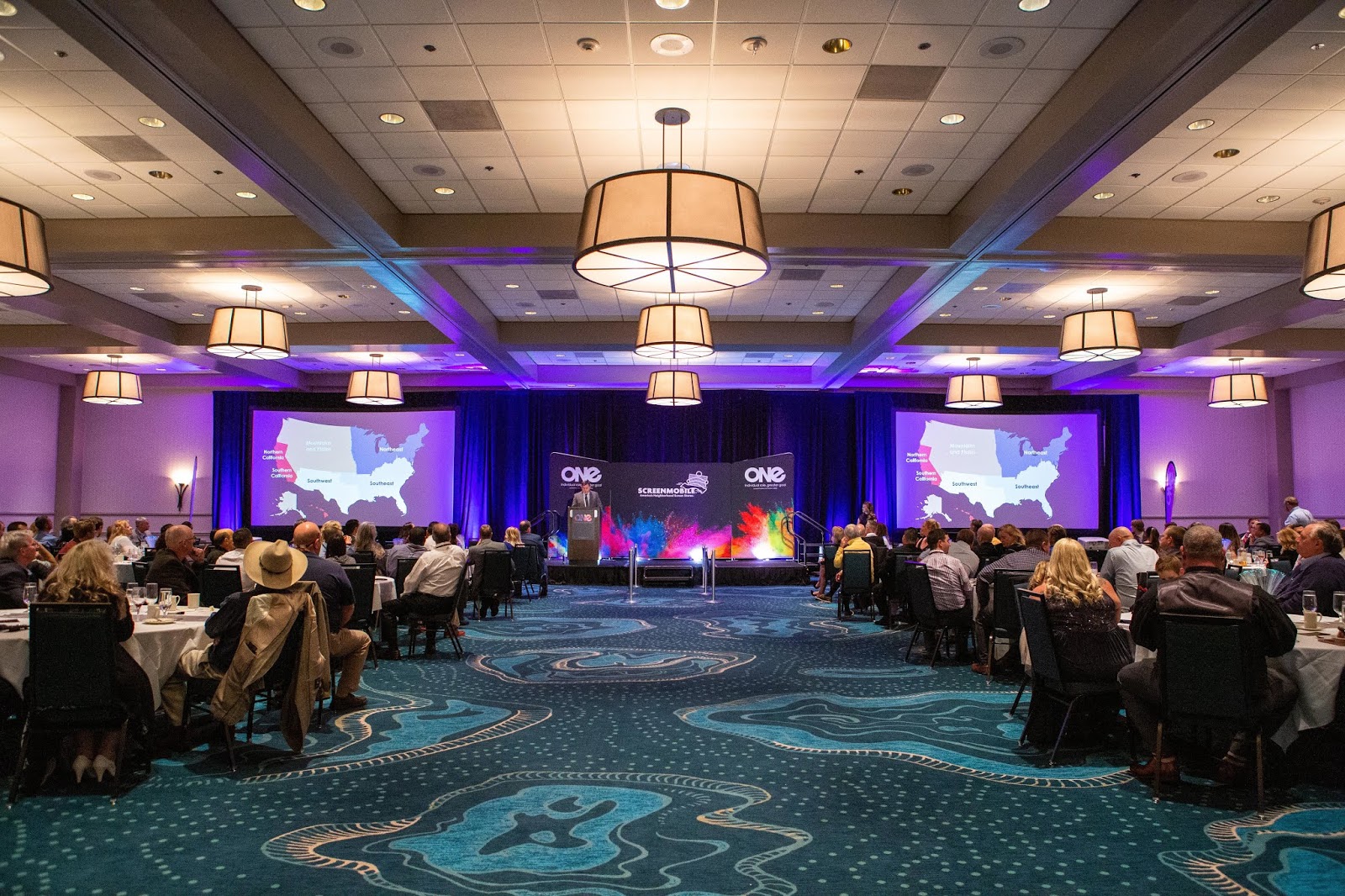 Screenmobile's Screen School Class is in Session