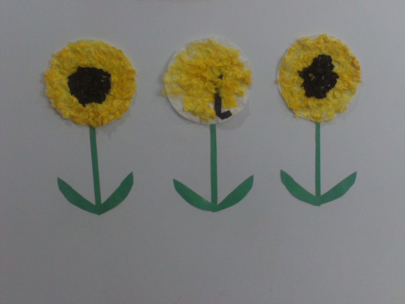 Family Fun and Life Daisy Flower Craft