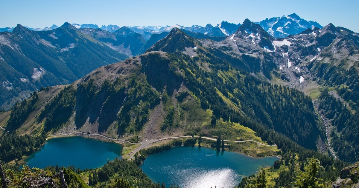 Hiking Shenandoah Winchester Mountain Lookout