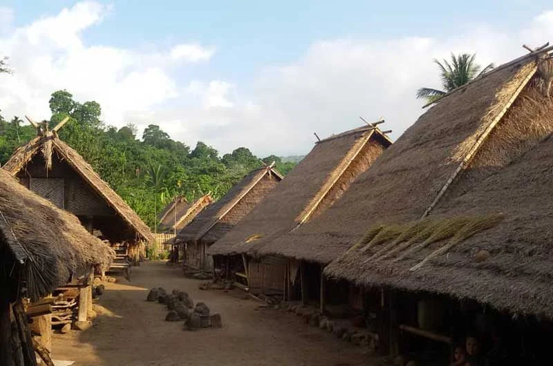 Desa Gumantar Adat Beleq Lombok