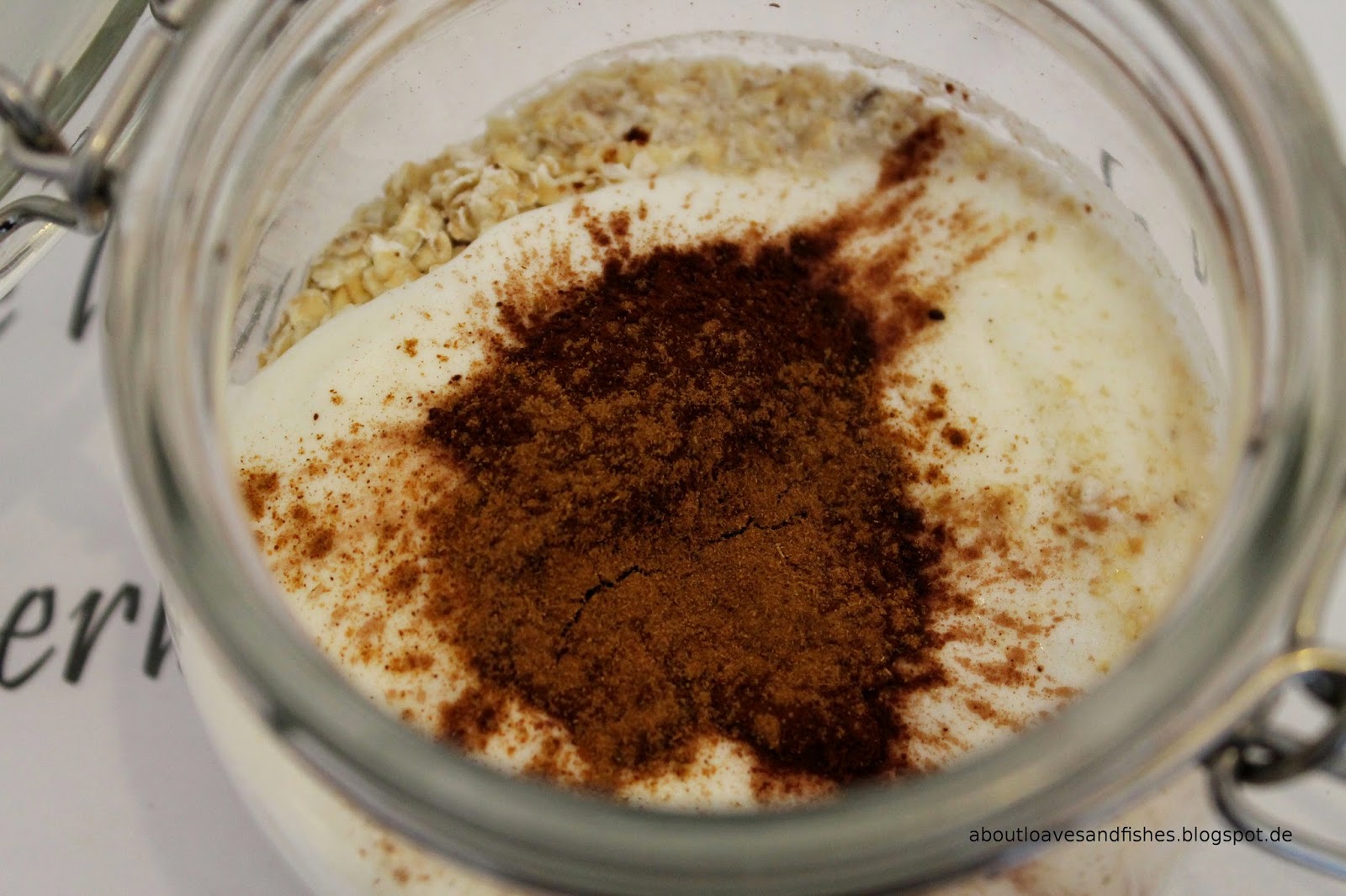 About Loaves and Fishes: Overnight Oats mit Schokolade und Apfel