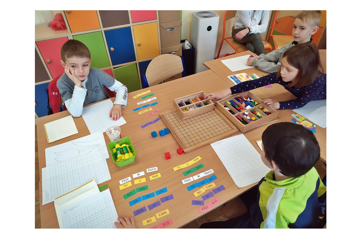 Sensy I Bezsensy Edukacji Wczesnoszkolnej Ogród Pedagogiczny: ROLA ZABAWY W EDUKACJI WCZESNOSZKOLNEJ