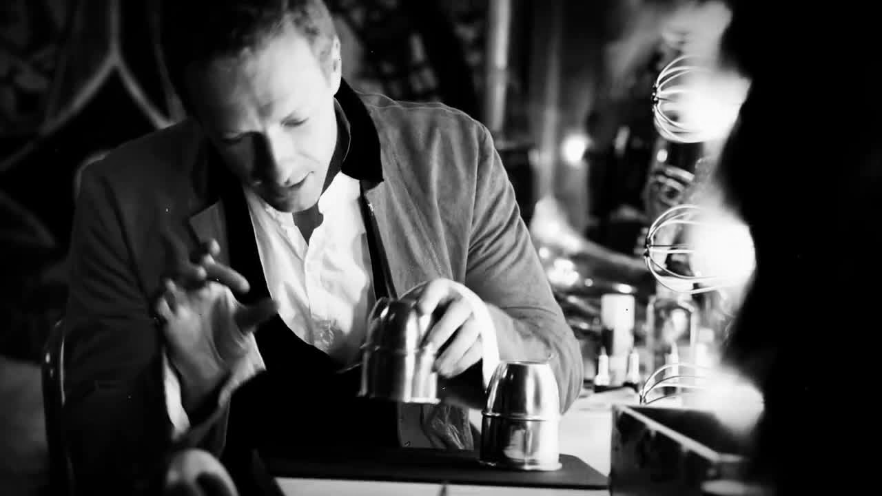 Coldplay Magic (Official video) 1HP