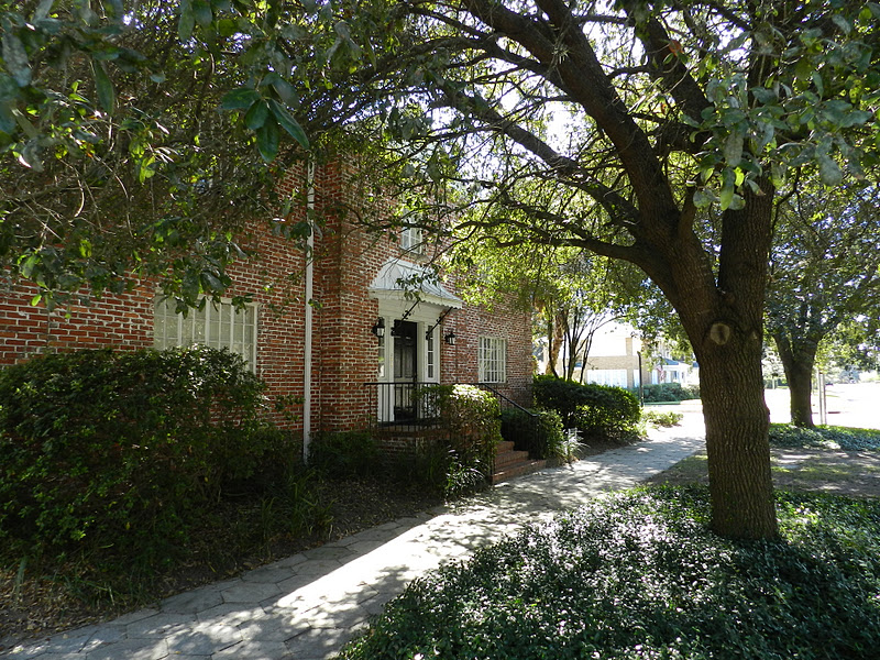 Mike's Historic Buildings The "Modern" Aberdeen Apartments