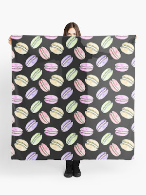 Macaroon-patterned scarf