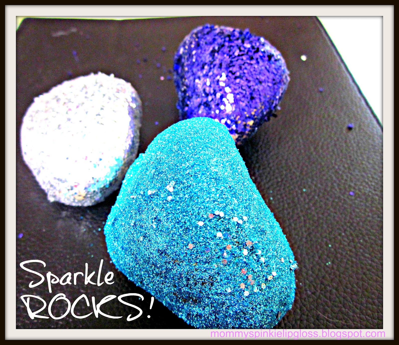 Mommys Pinkie Lipgloss SPARKLE...ROCKS!