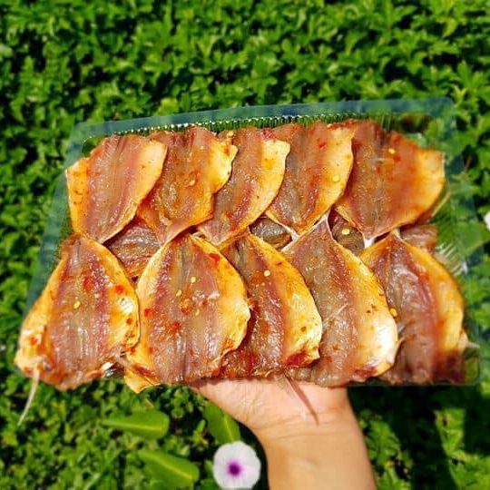 Khô cá chỉ vàng tẩm gia vị tỏi ớt