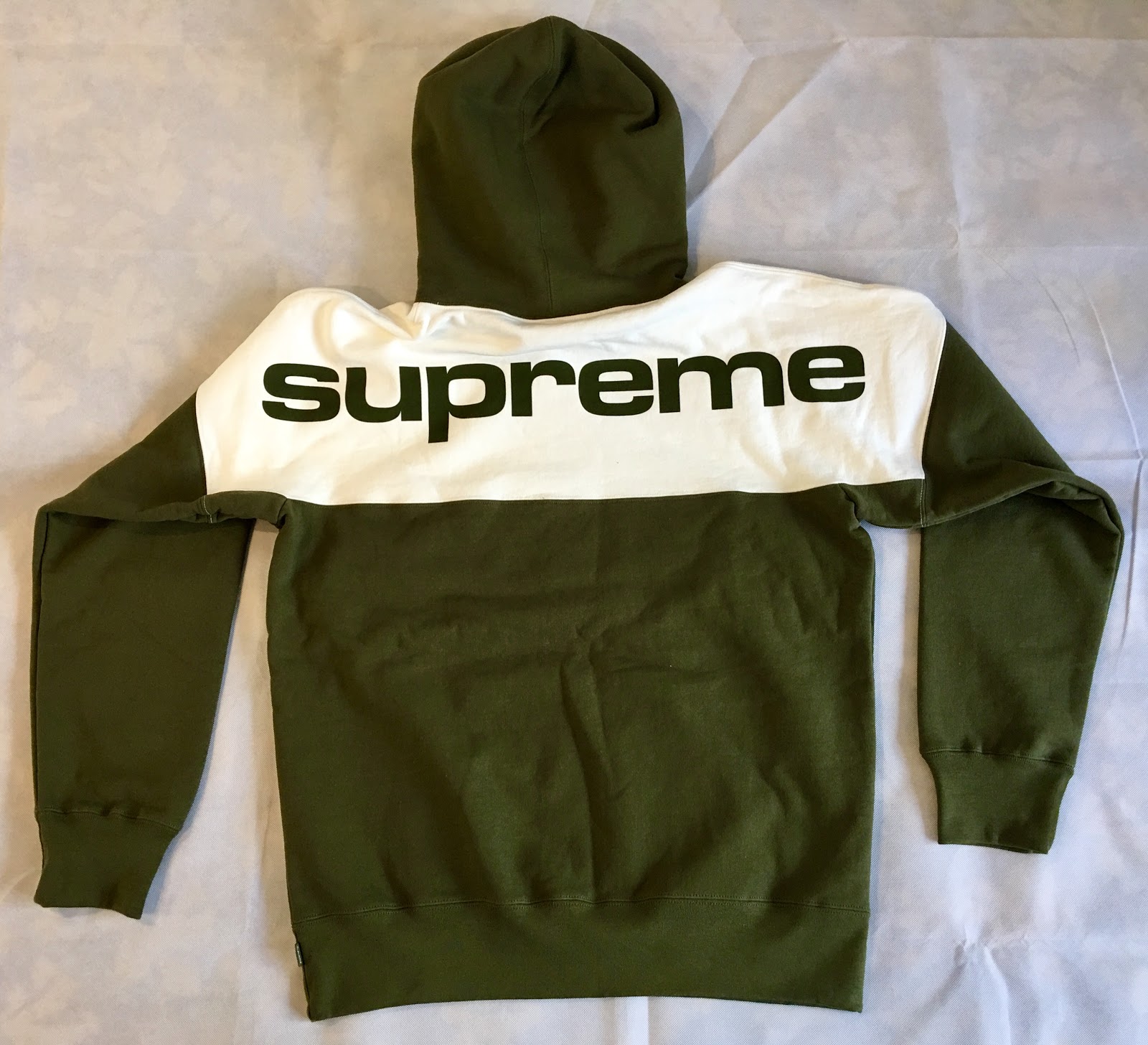 限定品安い Supreme - Supreme 17ss Blocked Hooded Sweatshirtの通販