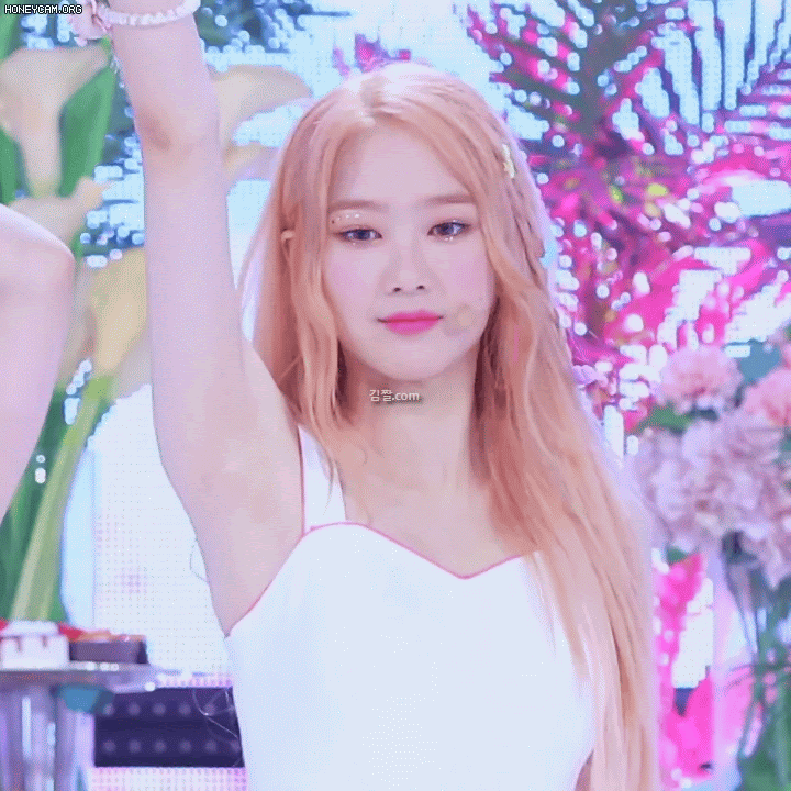 오마이걸 지호 ㄷㄷ