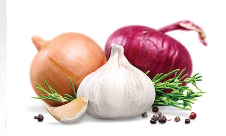 Onion And garlic For Stop Hair Loss and Regrow Hair Naturally Home Remedies
