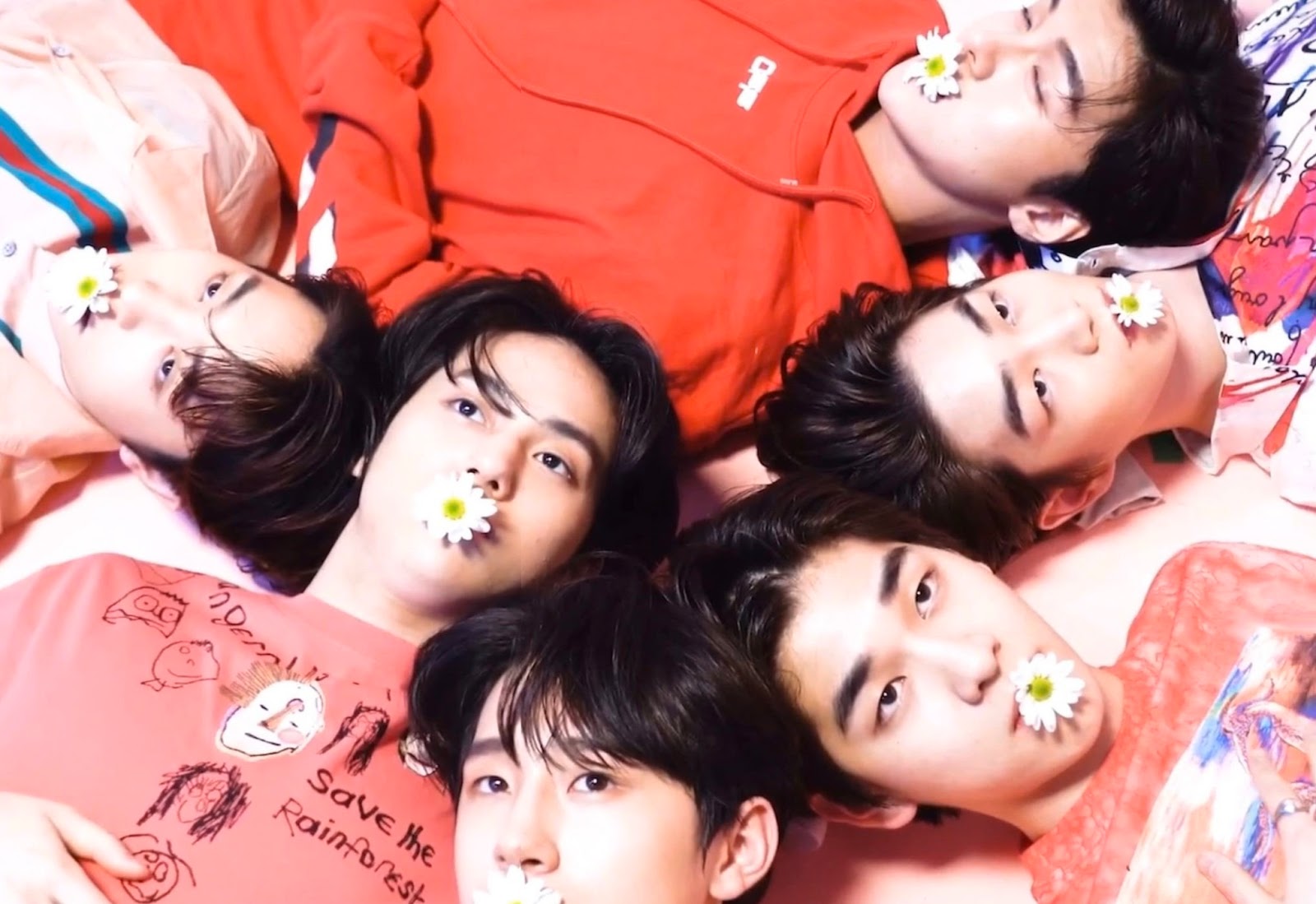 최근 데이즈드 화보에서 열일한 울림의 미래들 | 인스티즈