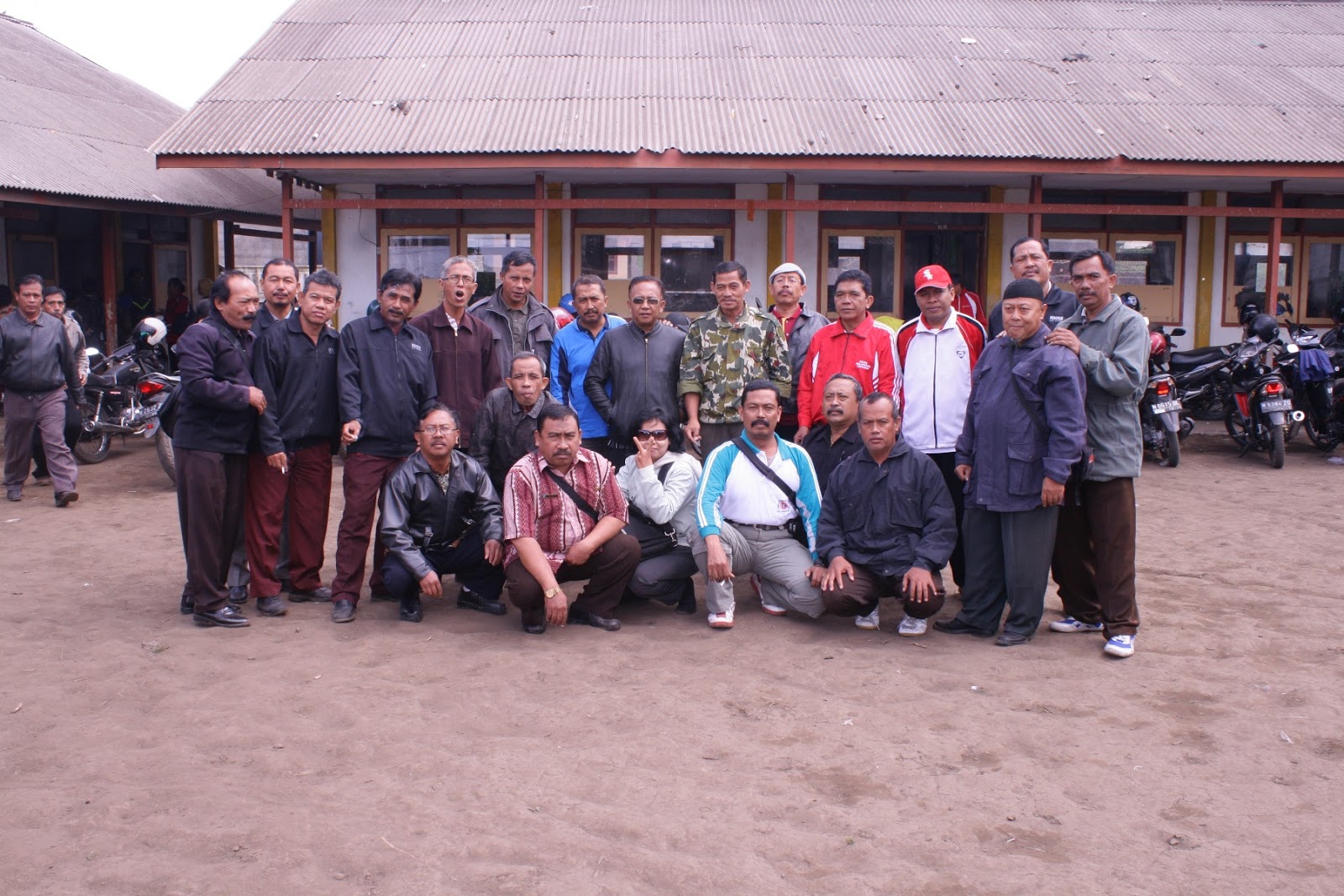 Mitra Guru Pembaharu: PENYERAHAN SURAT PAKTA INTEGRITAS VERVAL NUPTK 2013