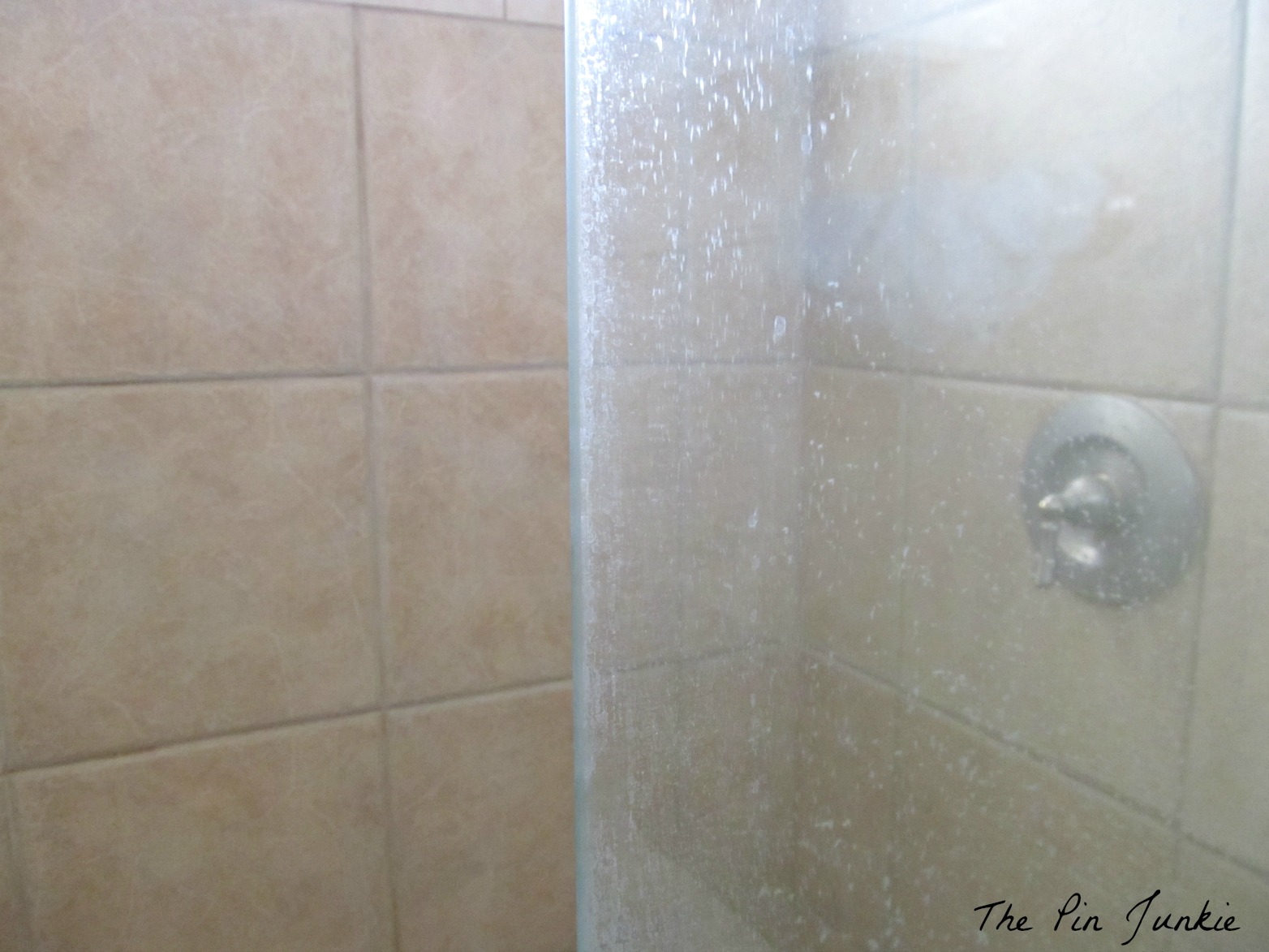 How To Clean Glass Shower Doors Like A Pro 