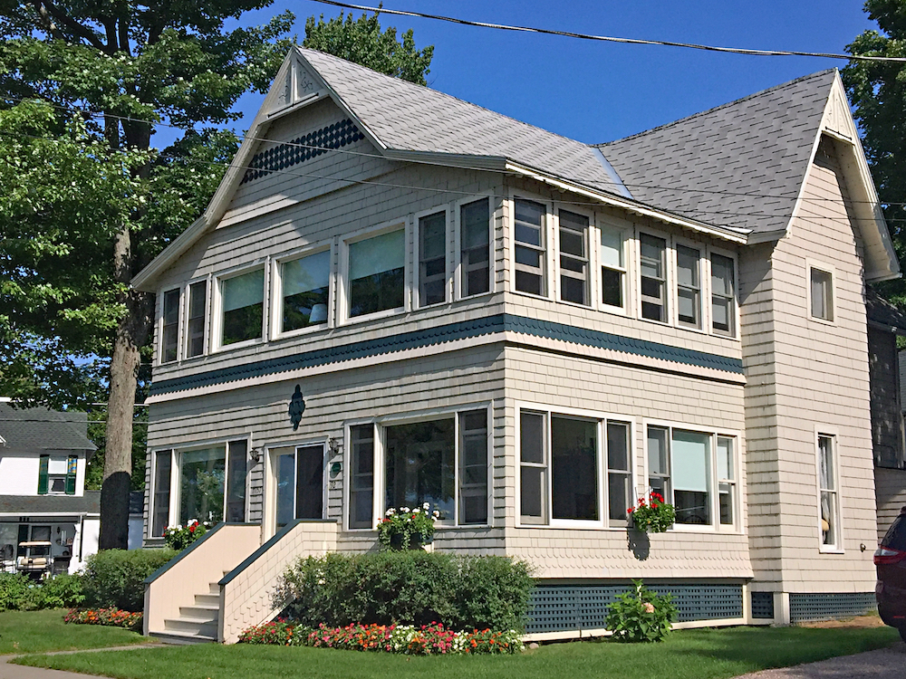 Life in the Slow Lane (The Pearl) Aug. 20 Thousand Islands Park, NY