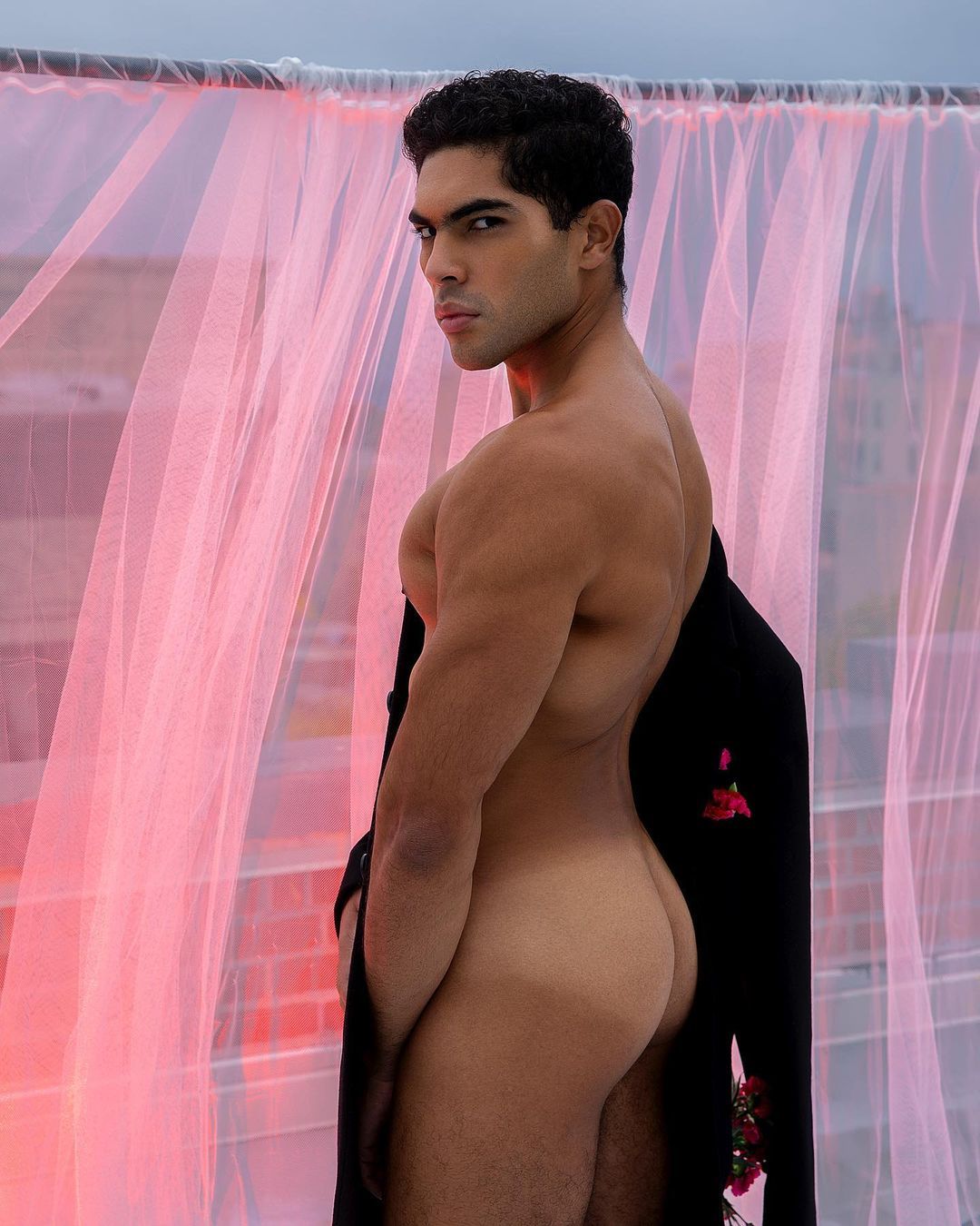 tumblr_8c1cf36c7c68394055b03468fe234d35_