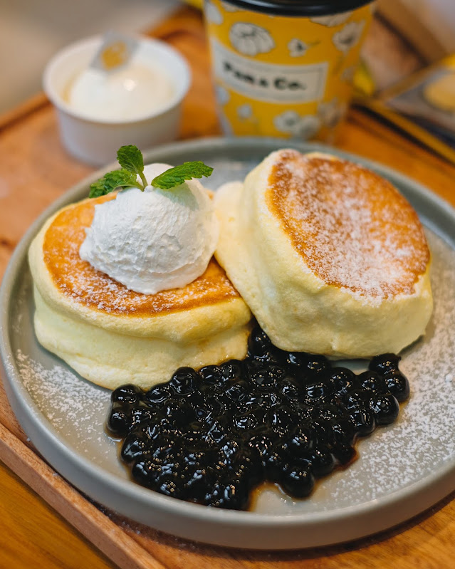 PAN & CO JAPANESE FLUFFY PANCAKES KELAPA GADING eatandtreats