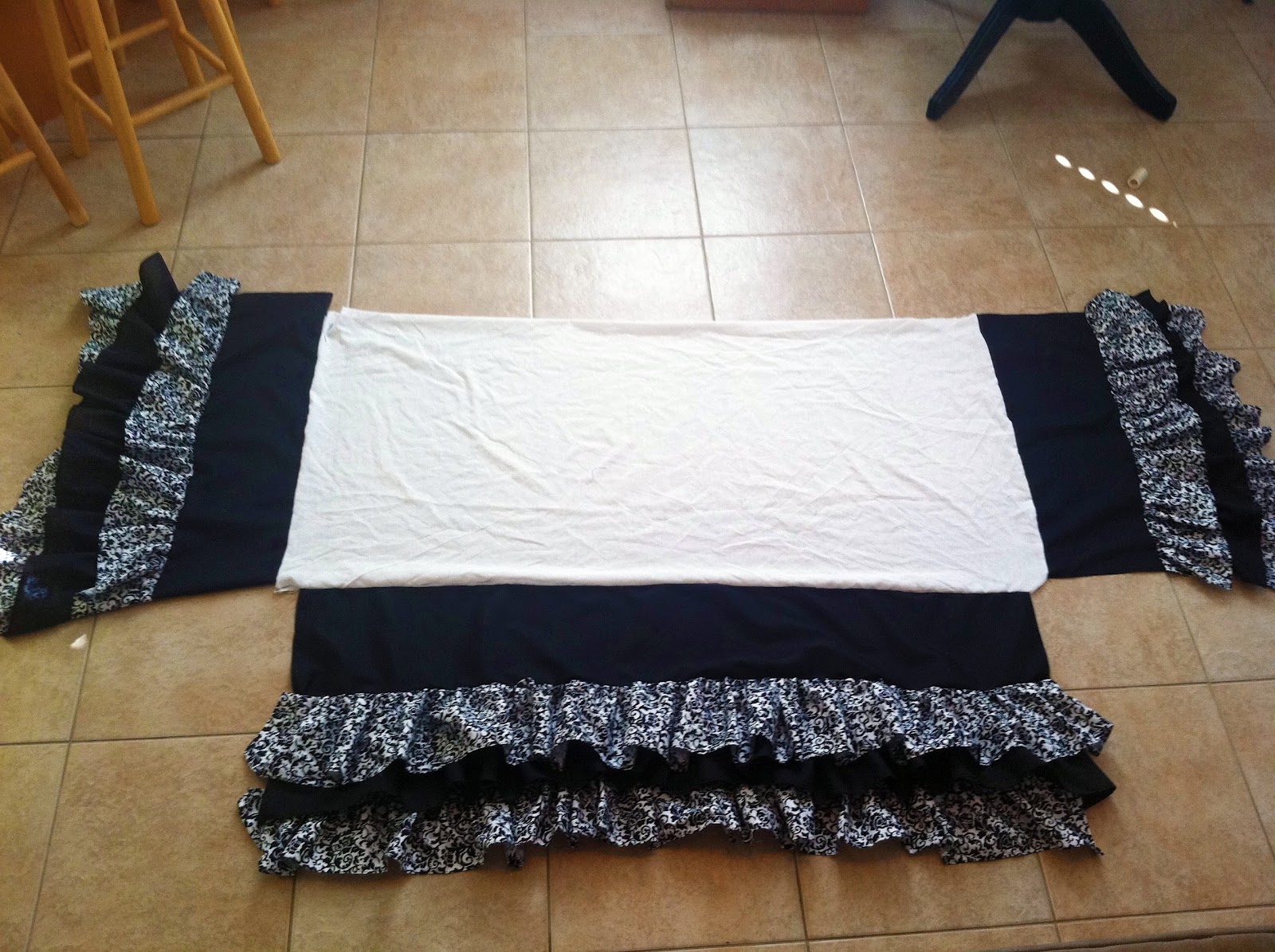 {truliescrumptious} Ruffled Crib Skirt Tutorial