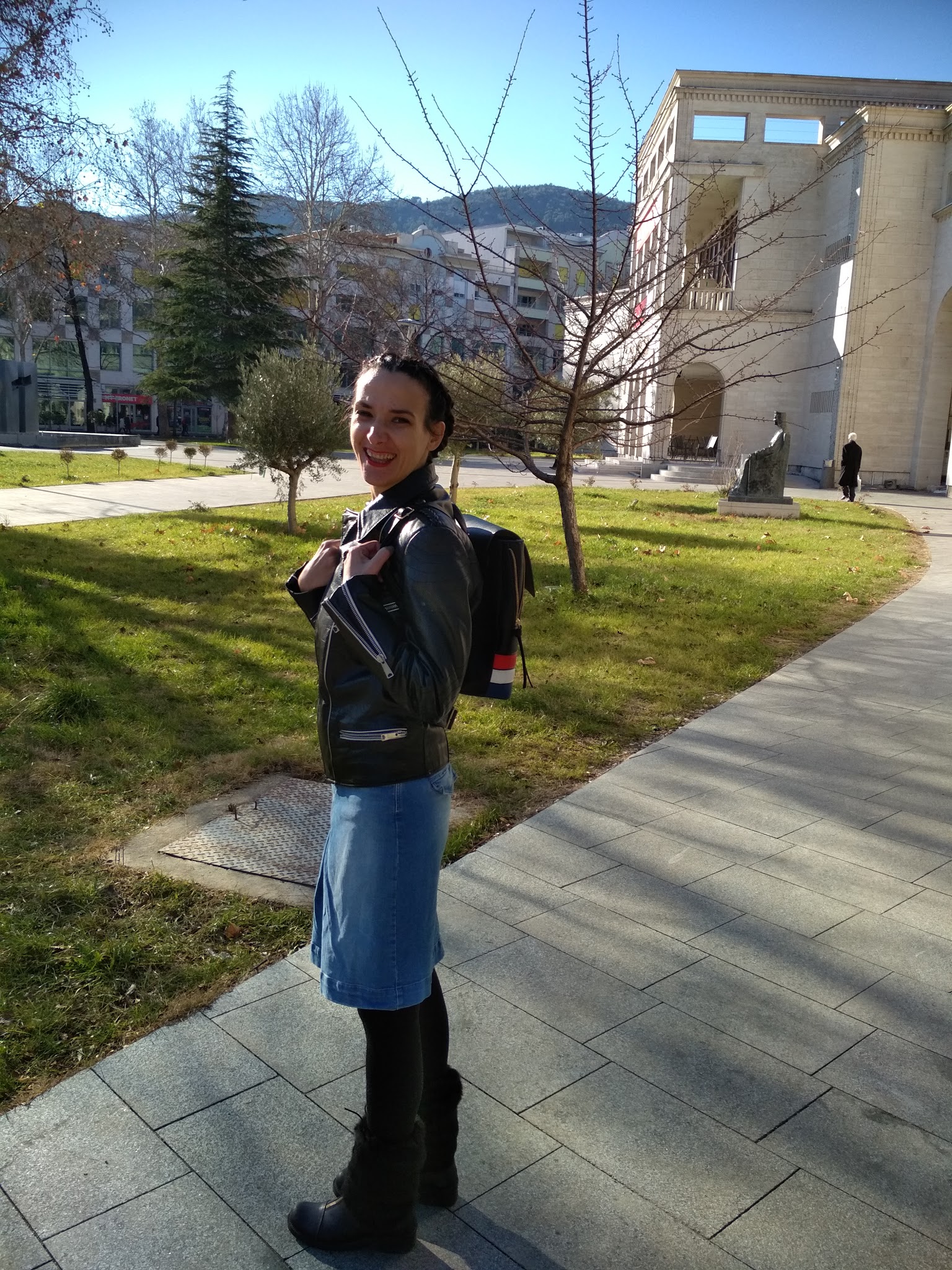 #modaodaradosti #fashionblog #oftd #leatherjacket #denim #backpack